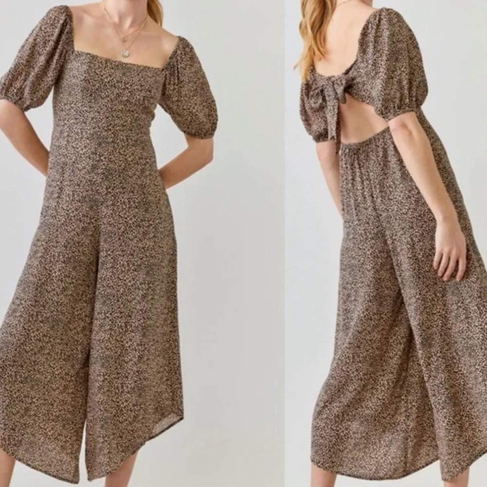 Francesca’s NWT leopard jumpsuit
